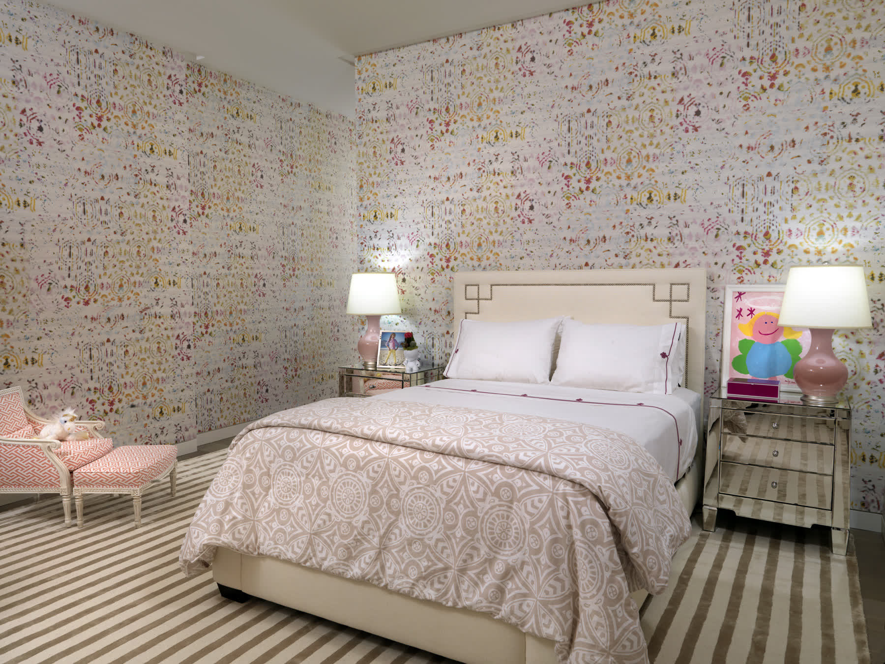 Girl's bedroom. Residence by M2Develop