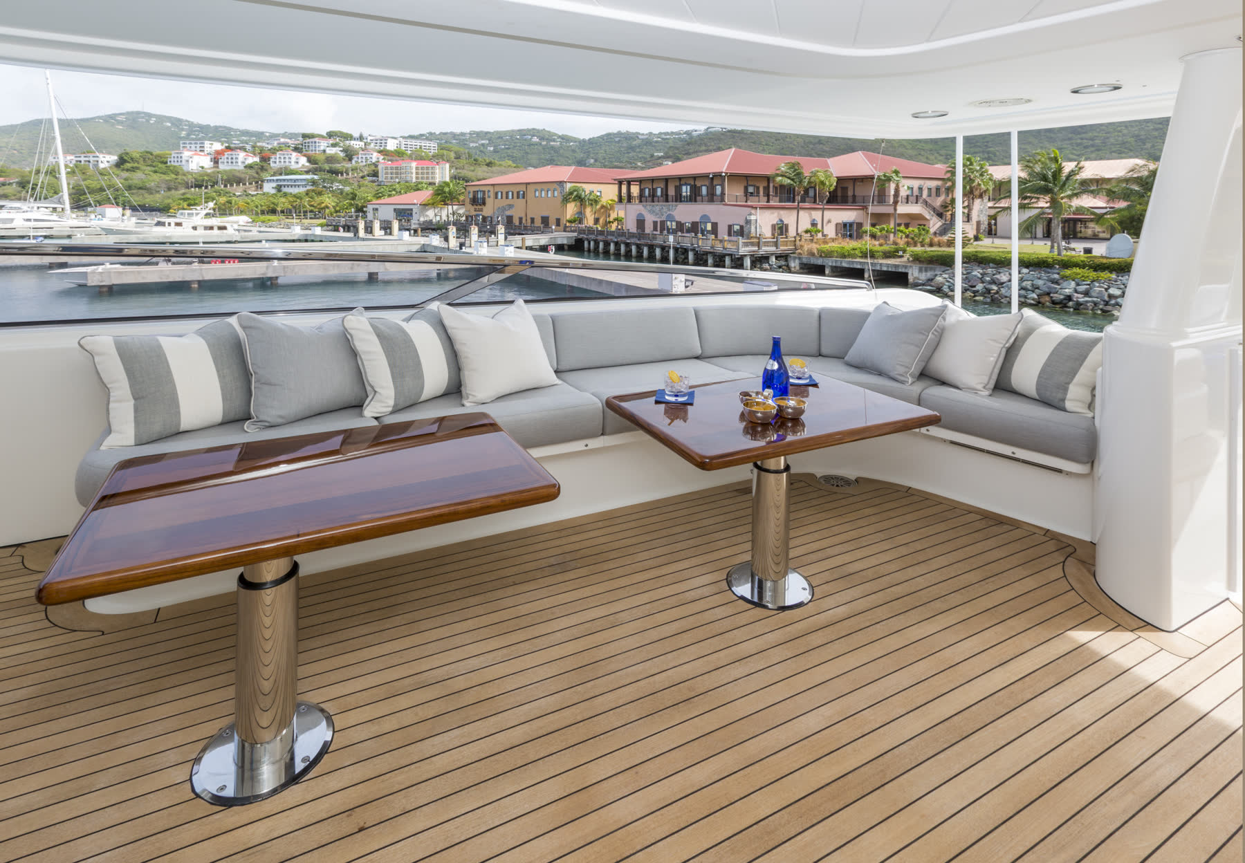 Flybridge, after. Yacht exterior by M2Develop, Fort Lauderdale
